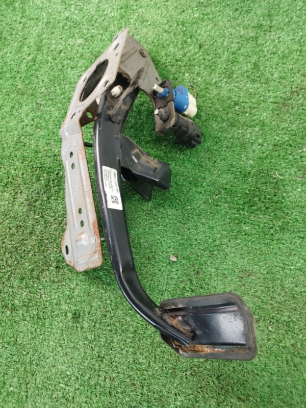 Педаль тормоза Ford FOCUS 2