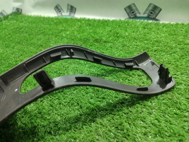 Накладка центральной консоли Ford FOCUS 2