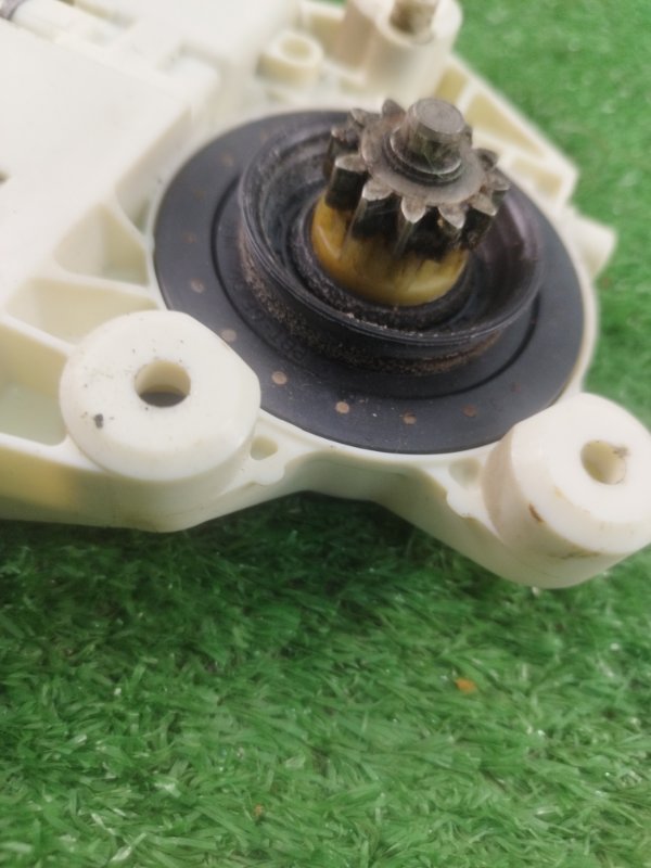 Мотор стеклоподъемника Ford FOCUS 2