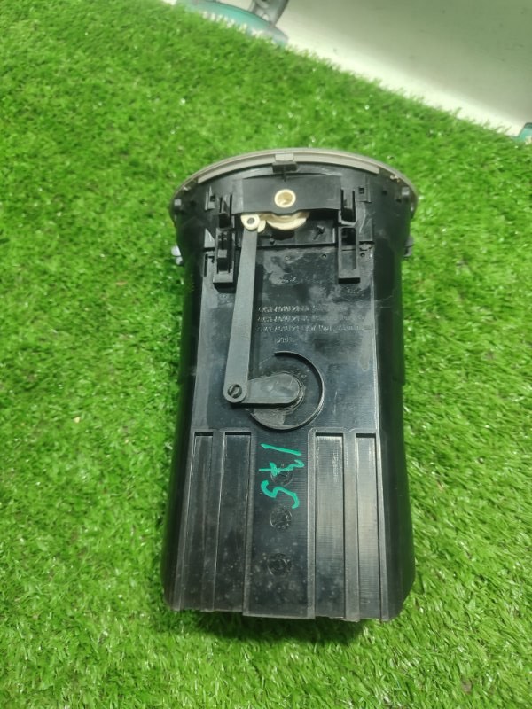 Дефлектор воздушный Ford FOCUS 2