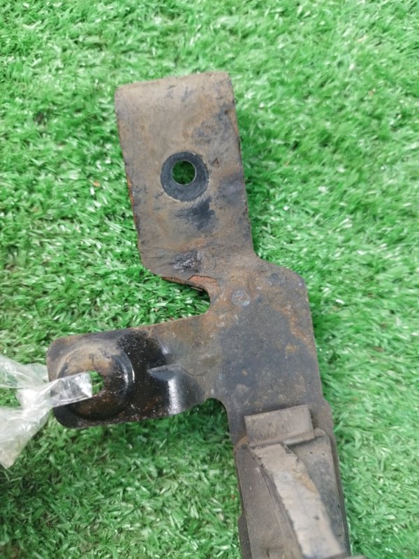 КРОНШТЕЙН Ford FOCUS 2