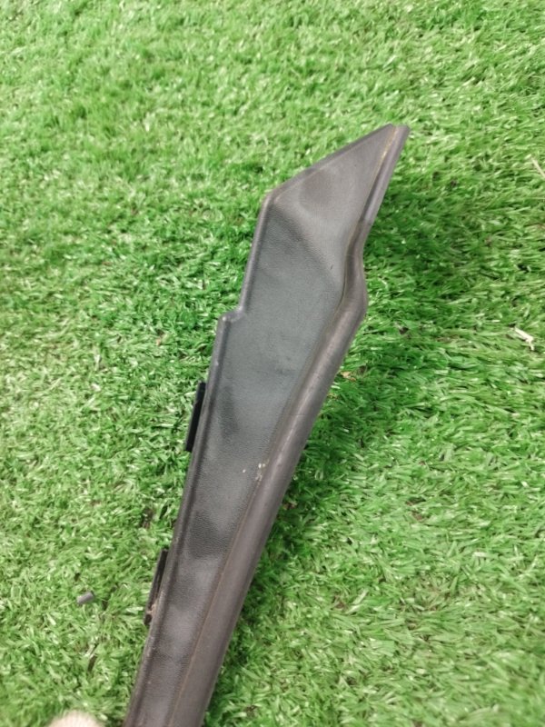 Накладки на жабо лада Веста 2018