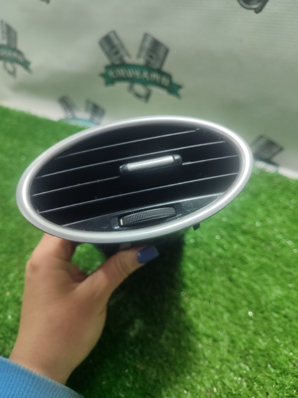 Дефлектор воздушный Ford FOCUS 2