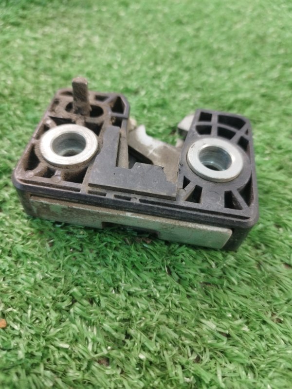 Замок боковой двери лада 2114 хэтчбек