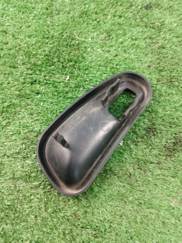 Накладка внутренней ручки двери лада 2114 хэтчбек