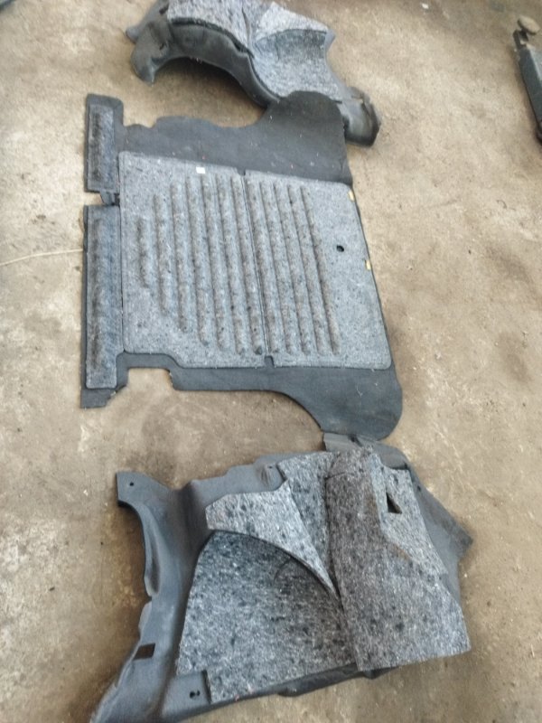 Обшивка багажника лада Веста 2018