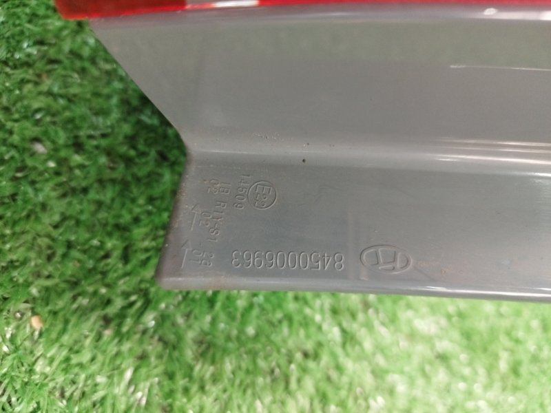 Фонарь заднего хода лада Веста 2018