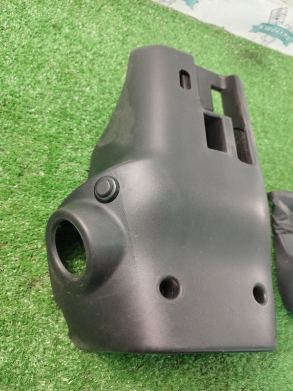 Кожух рулевой колонки лада Веста 2018