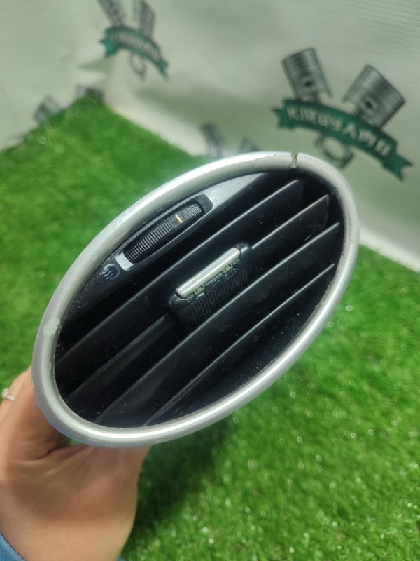 Дефлектор воздушный Ford FOCUS 2