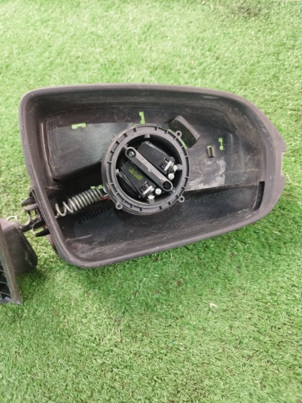 Зеркало заднего вида боковое лада Веста 2018