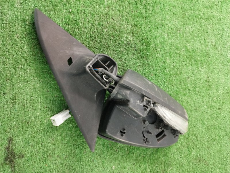 Зеркало заднего вида боковое лада Веста 2018