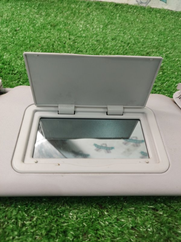 Козырек солнцезащитный лада Веста 2018