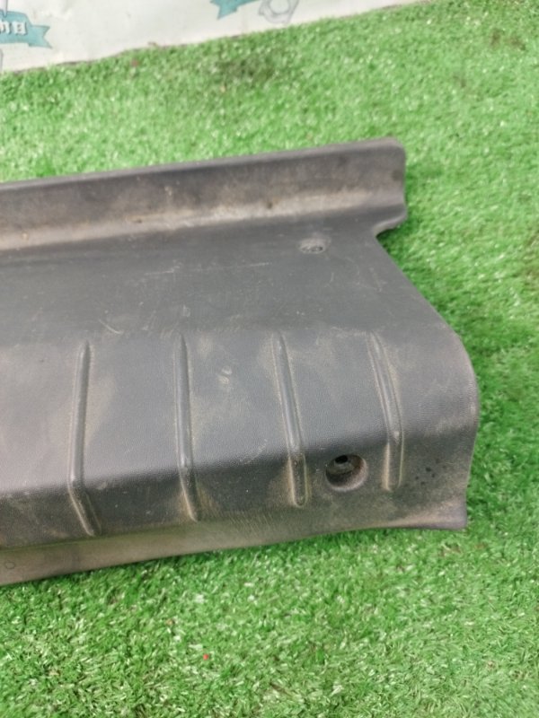 Накладка замка багажника лада Веста 2018