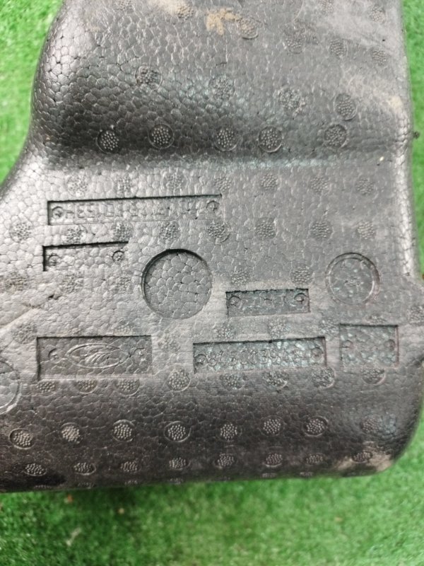 Ящик инструментальный в багажник лада Веста 2018