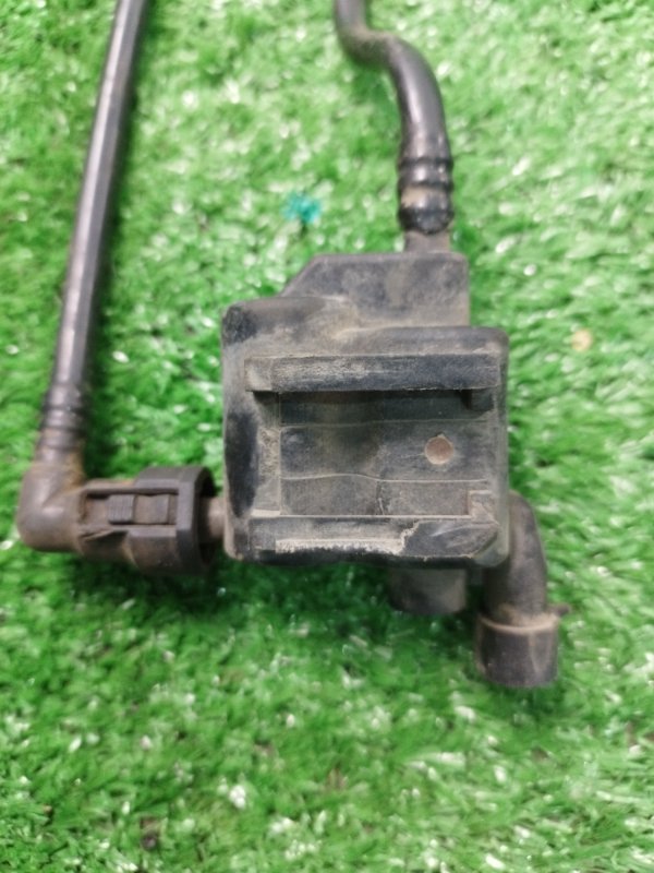 Клапан вентиляции топливного бака лада калина 2007 11193