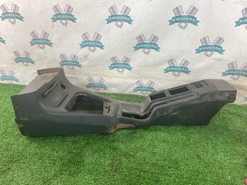 Консоль между сидений лада 21102 2002