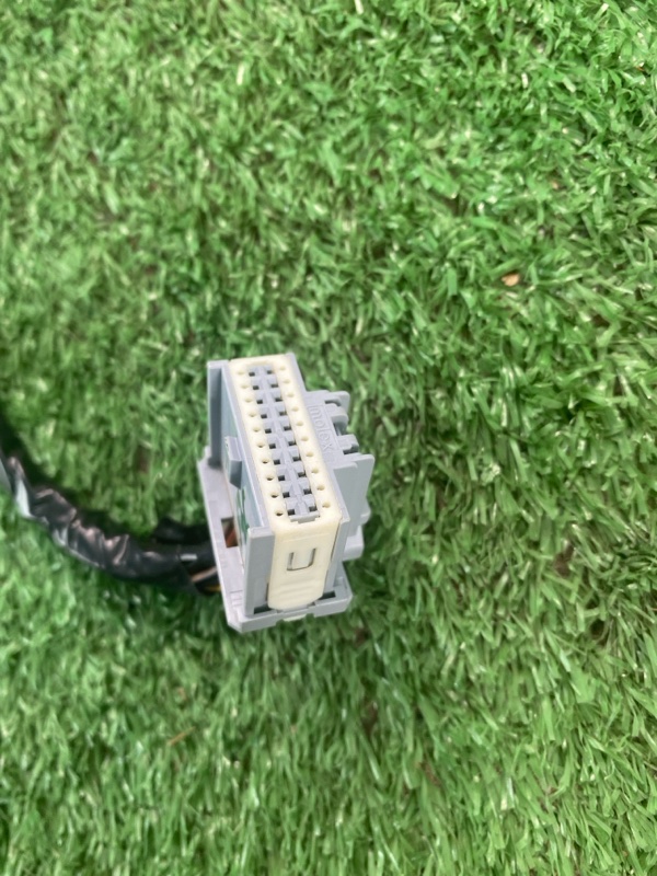 Фишка разъем лада Веста 2018