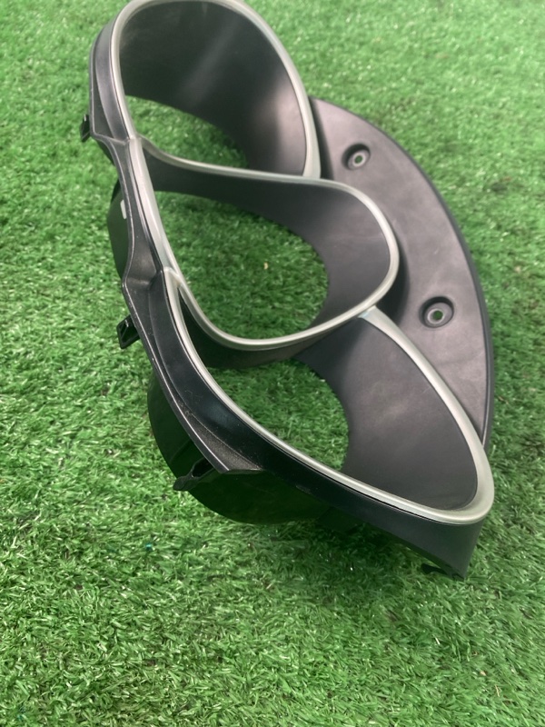 Накладка на торпедо лада Веста 2018