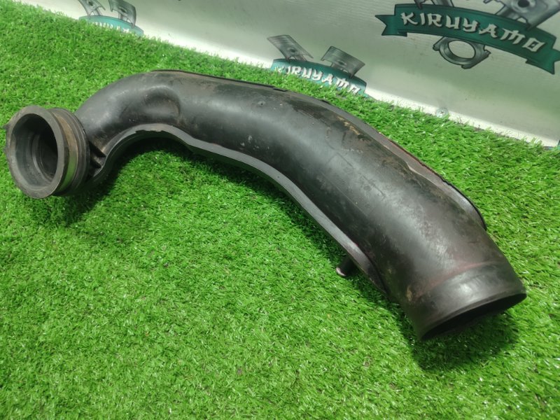 Патрубок воздушного фильтра Ford FOCUS 2