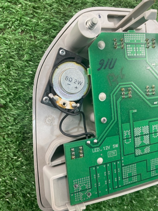 Плафон освещения салона лада Веста 2018