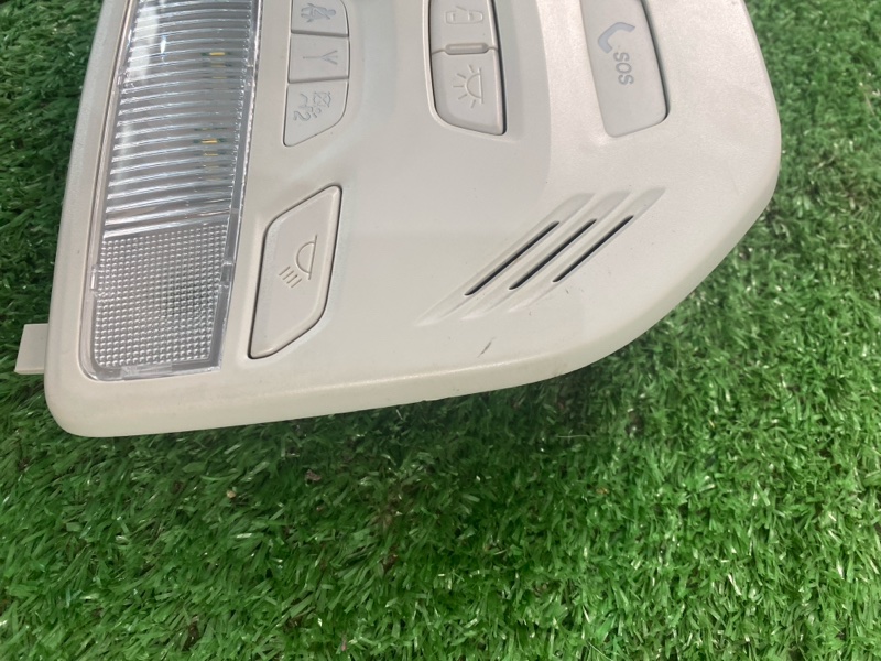 Плафон освещения салона лада Веста 2018