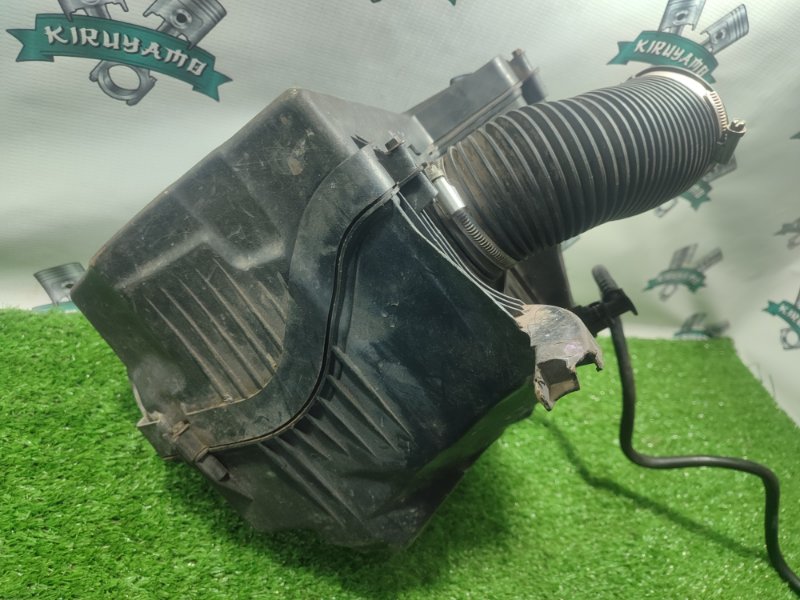 Корпус воздушного фильтра Ford FOCUS 2