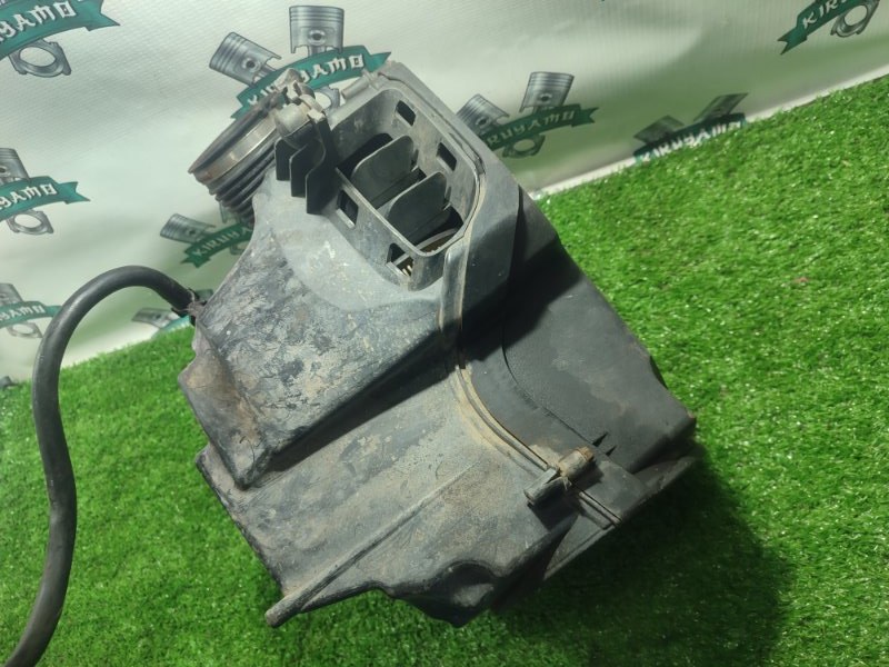 Корпус воздушного фильтра Ford FOCUS 2