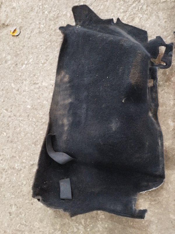 Обшивка багажника Ford FOCUS 2