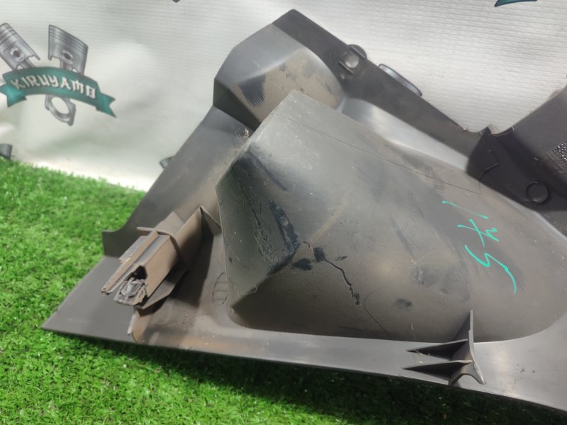 Обшивка стойки задней Ford FOCUS 2