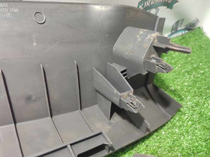 Обшивка стойки задней Ford FOCUS 2