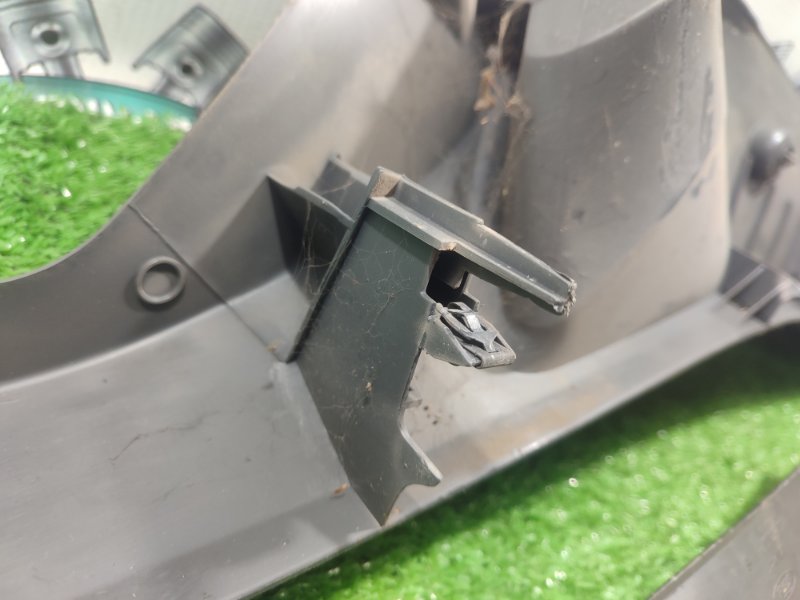 Обшивка стойки задней Ford FOCUS 2