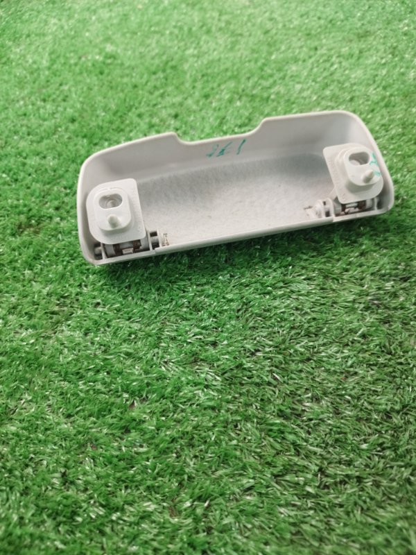 Бардачок под очки лада Веста 2018