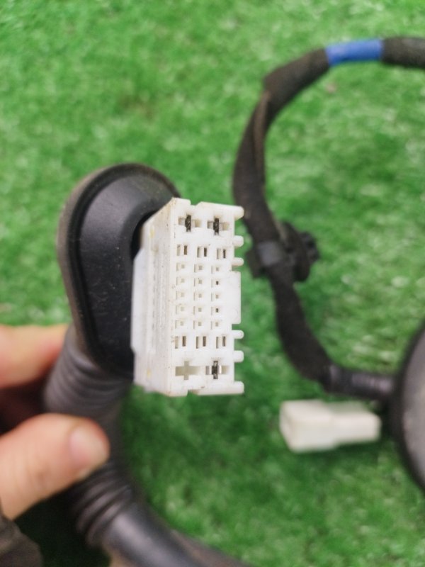 Проводка двери Kia Soul