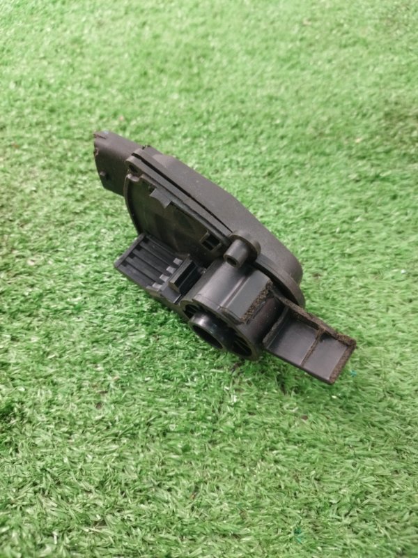 Датчик педали газа Лада Гранта 2012 седан