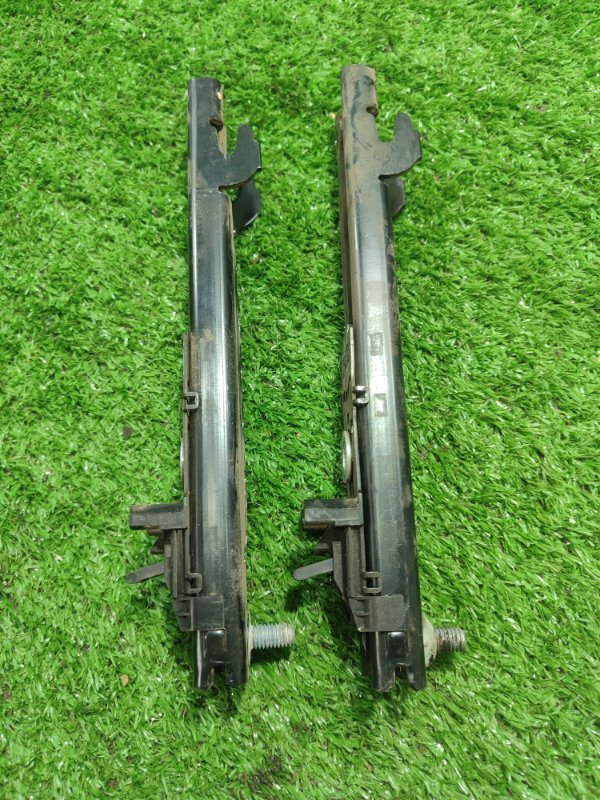 Механизм регулировки ремня безопасности Ford FOCUS 2