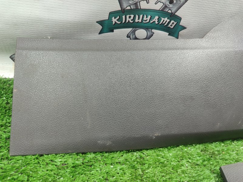 Накладка центральной консоли Ford FOCUS 2