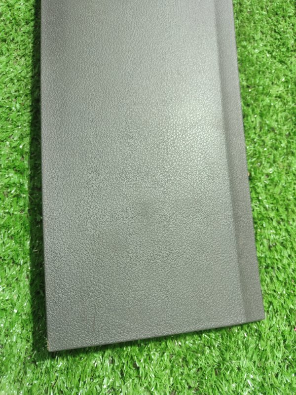 Накладка центральной консоли Ford FOCUS 2