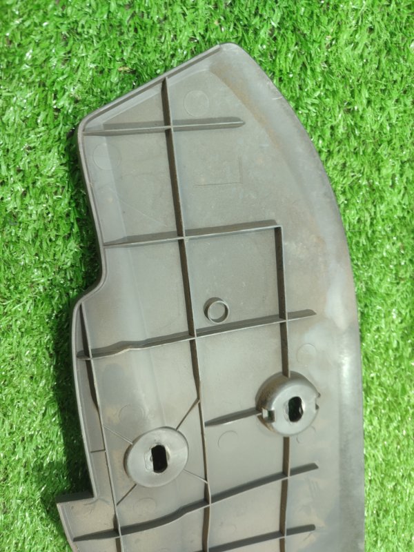 Накладка центральной консоли Ford FOCUS 2