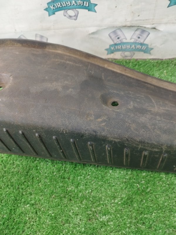 Накладка замка багажника Ford FOCUS 2