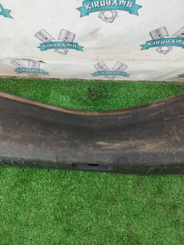 Накладка замка багажника Ford FOCUS 2