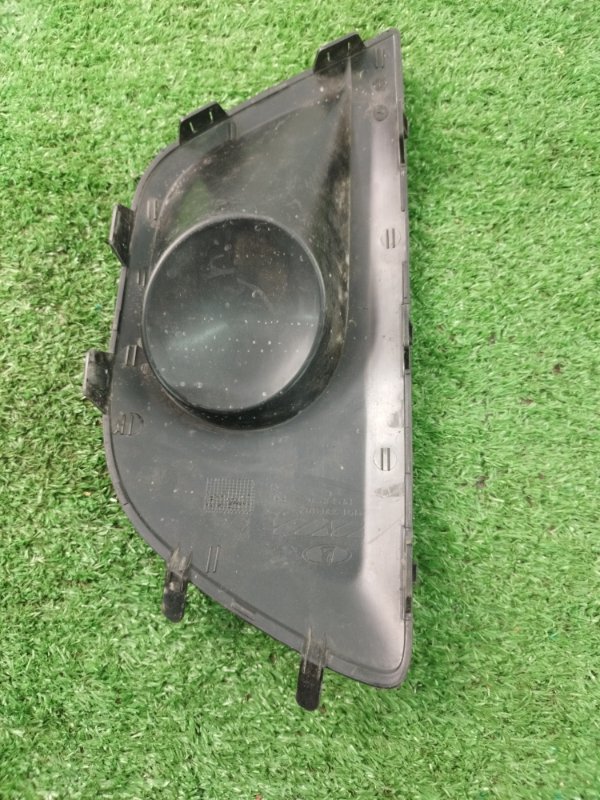 Заглушка бампера Лада Гранта 2012 седан