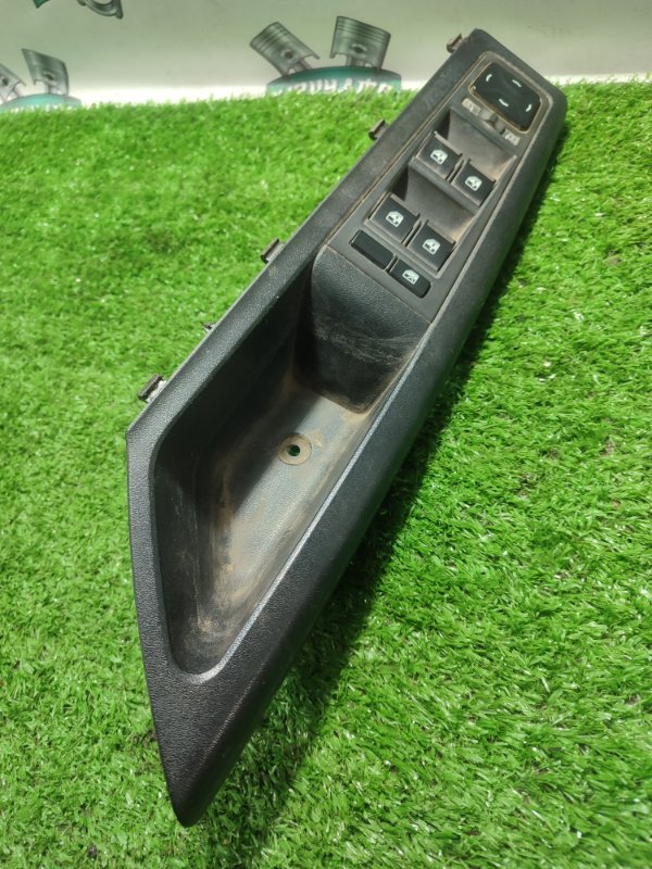 Блок управления стеклоподъемниками лада Веста 2018