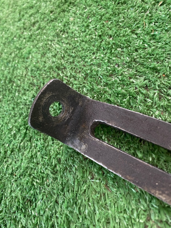 Кронштейн генератора лада 21053 2105