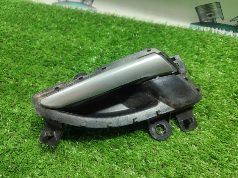 Ручка двери внутренняя лада Веста 2018