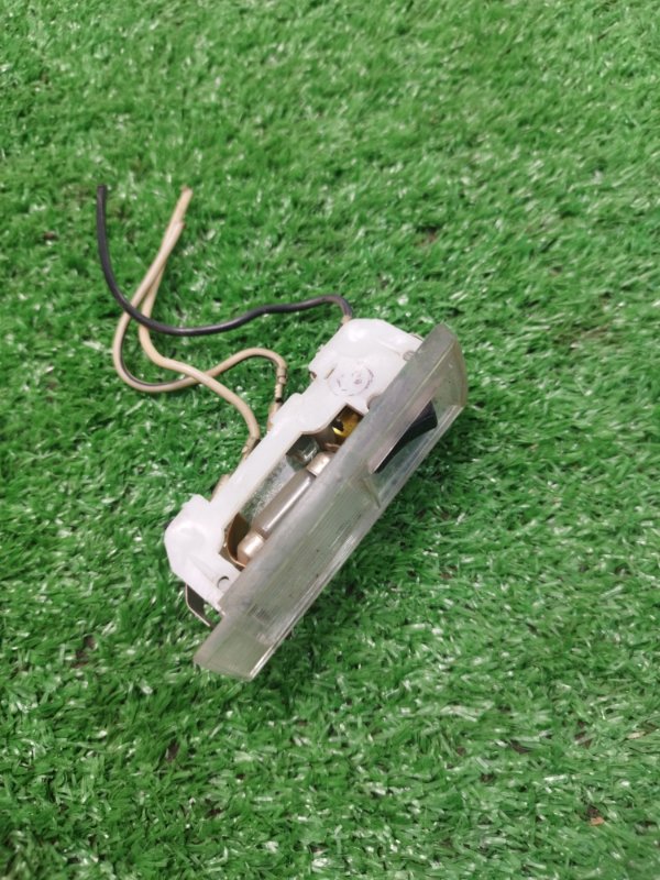 Плафон подсветки салона лада 21053 2105