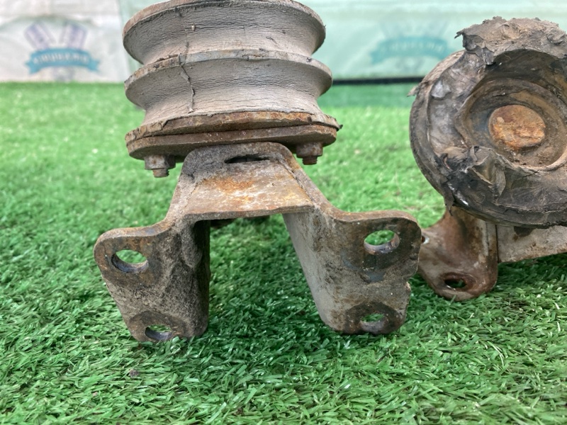 Кронштейн двигателя лада 21053 2105