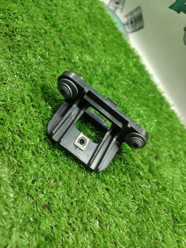 КРОНШТЕЙН лада Веста 2018