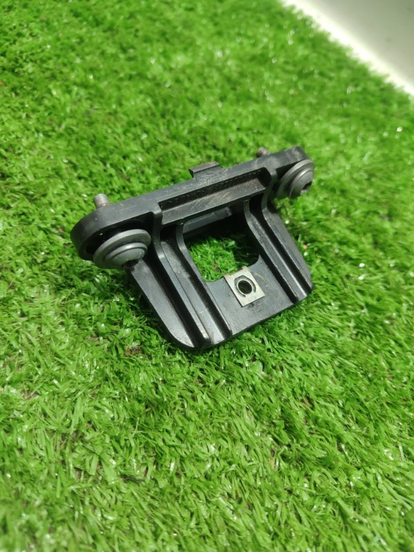 КРОНШТЕЙН лада Веста 2018