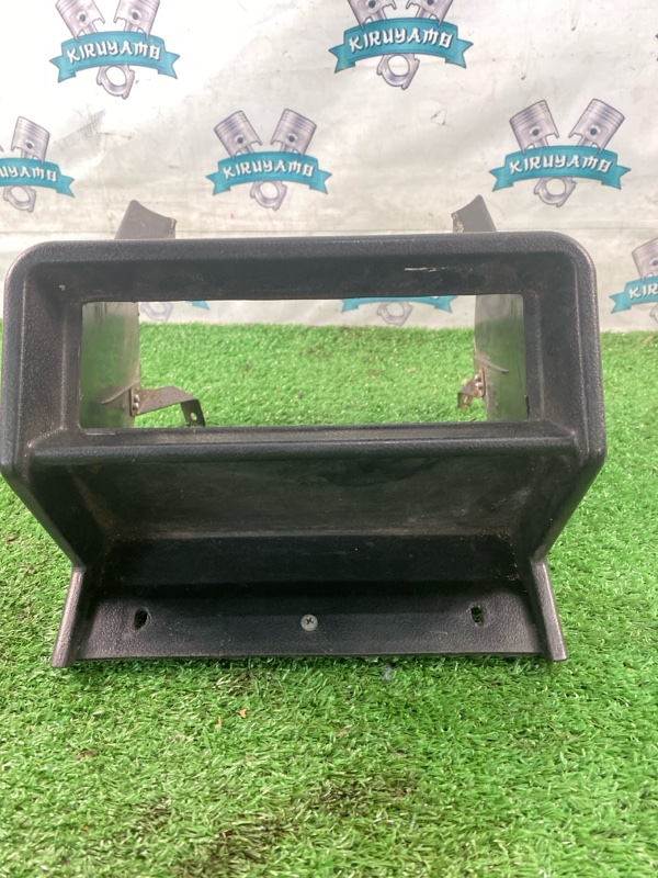 Консоль центральная лада 21053 2105