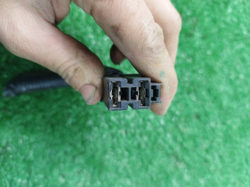 Фишка разъем Nissan Juke YF15